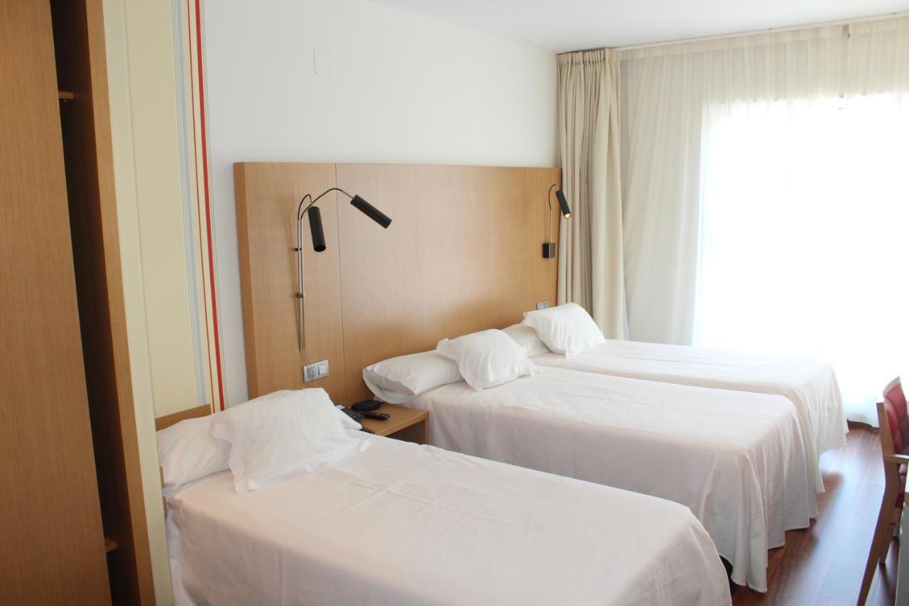 Hotel Ril Burela Exterior photo